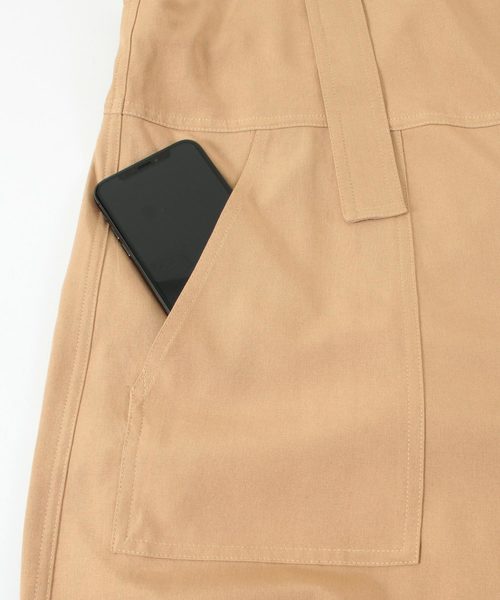 titivate(ティティベイト)の「シンプルワイドパンツオールインワン(つなぎ/オールインワン・レディース・ブラック/ネイビー/ライトベージュ・S/M/L)」の6枚目の写真