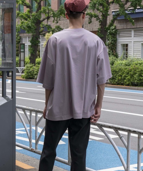 MAISON SPECIAL（メゾンスペシャル）の「“FINE SMOOTH” プライムオーバーサイズカットソー 【MAISON SPECIAL/メゾンスペシャル】（Tシャツ/カットソー・メンズ・ブラック/オフホワイト/ラベンダー/ネイビー/マルチ・46/48）」の15枚目の写真