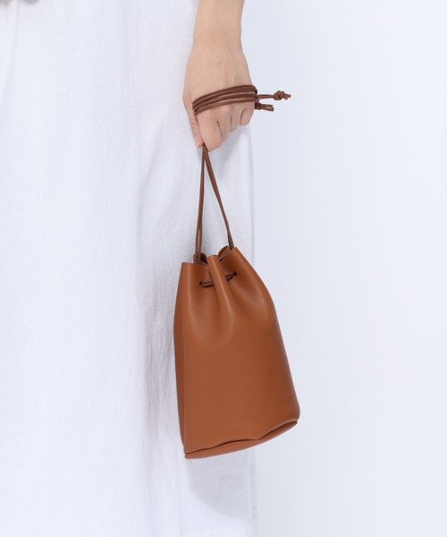 LAKOLE（ラコレ）の「ミニミニ巾着バッグ / LAKOLE（ハンドバッグ・レディース・ブラック/ブラウン/その他1・FREE）」の10枚目の写真