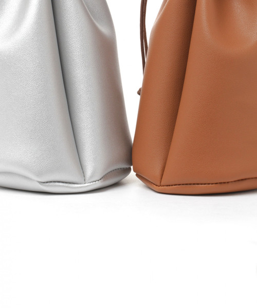 LAKOLE（ラコレ）の「ミニミニ巾着バッグ / LAKOLE（ハンドバッグ・レディース・ブラック/ブラウン/その他1・FREE）」の22枚目の写真