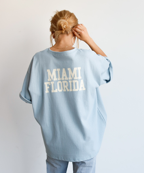 Auntie Rosa Holiday(アンティローザホリデー)の「【Holiday】マイアミバックプリントTEE(Tシャツ/カットソー)」|ブルー