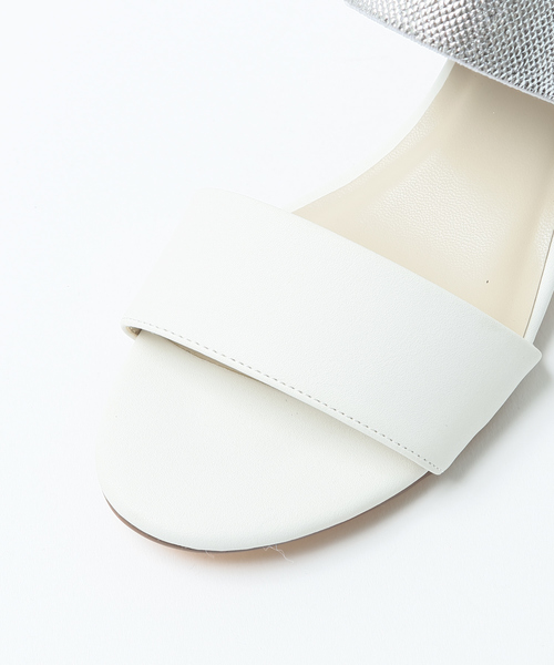 PICHE ABAHOUSE（ピシェ アバハウス）の「【WEB別注】ダブルストラップサンダル（サンダル・レディース・ホワイト/ブラック/キャメル/ライトブルー・35/36/37/38/39）」の14枚目の写真