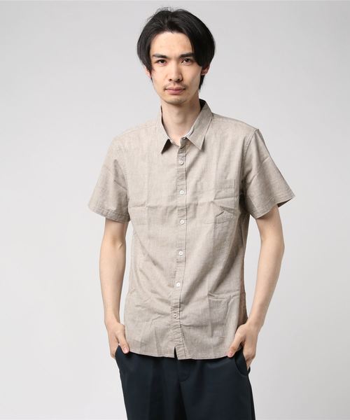 VIBGYOR（ヴィブジョー）の「VIBGYOR Select/ 綿麻ストレッチ半袖シャツ（シャツ/ブラウス・メンズ・ホワイト/ネイビー/カーキ/サックスブルー/ピンク/モカ/ブラック・MEDIUM/LARGE/X-LARGE）」の3枚目の写真