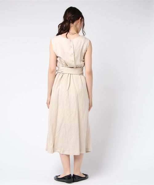 Cheek（チーク）の「ベルテッドノースリワンピース（ワンピース・レディース・ベージュ/グリーン/キャメル・MEDIUM）」の5枚目の写真