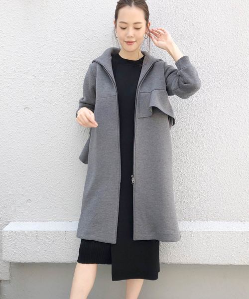 HERENCIA フード付きグレー長袖ロングコート HERENCIA（ヘレンチア）の「バックフリルフード付きジップアップコート