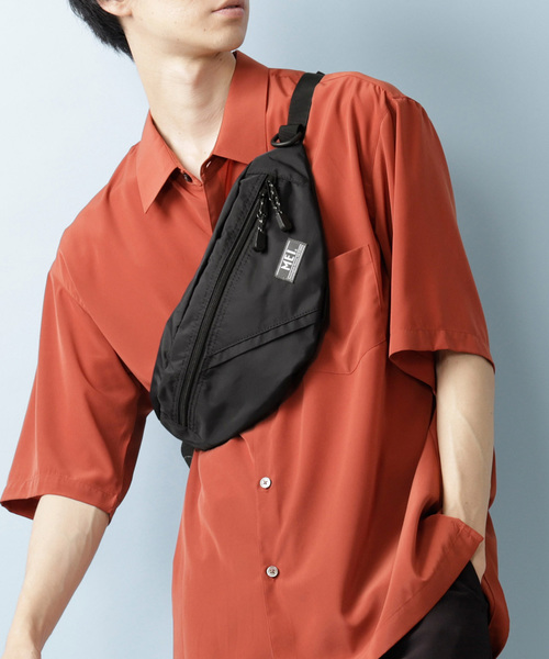 MEI（メイ）の「MEI/メイ ボトムライン ボディバッグ BOTTOMLINE（ボディバッグ/ウエストポーチ・メンズ・ホワイト/ブラック/ベージュ/ネイビー/ブラウン/オリーブドラブ/チャコール/レオパード・FREE）」の3枚目の写真