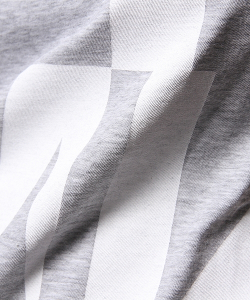 JOSEPH(ジョセフ)の「GRAPHIC TEE Tシャツ(Tシャツ/カットソー・レディース・ホワイト系/ライトグレー系・MEDIUM/SMALL)」の5枚目の写真