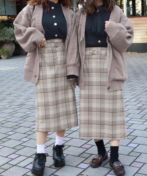 PairPair(ペアペア)の「ベルト付きナロースカート(スカート・レディース・モカ/アイボリー/ブラック/ベージュ/ネイビー/ライトグリーン・FREE)」の12枚目の写真