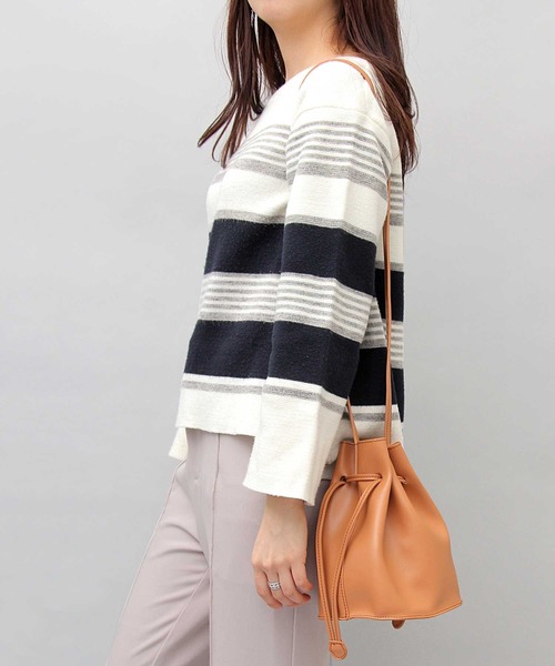 A.M.S.(エーエムエス)の「【A.M.S./エーエムエス】 PUレザー 巾着バッグ / ショルダーバッグ(ショルダーバッグ・レディース・ブラック/ベージュ/キャメル・FREE)」の6枚目の写真