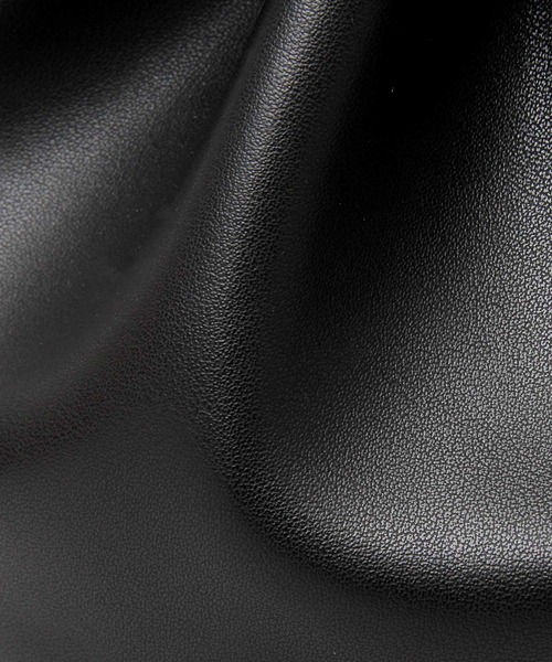 A.M.S.(エーエムエス)の「【A.M.S./エーエムエス】 PUレザー 巾着バッグ / ショルダーバッグ(ショルダーバッグ・レディース・ブラック/ベージュ/キャメル・FREE)」の11枚目の写真