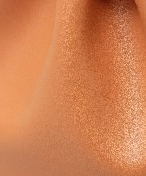 A.M.S.(エーエムエス)の「【A.M.S./エーエムエス】 PUレザー 巾着バッグ / ショルダーバッグ(ショルダーバッグ・レディース・ブラック/ベージュ/キャメル・FREE)」の12枚目の写真