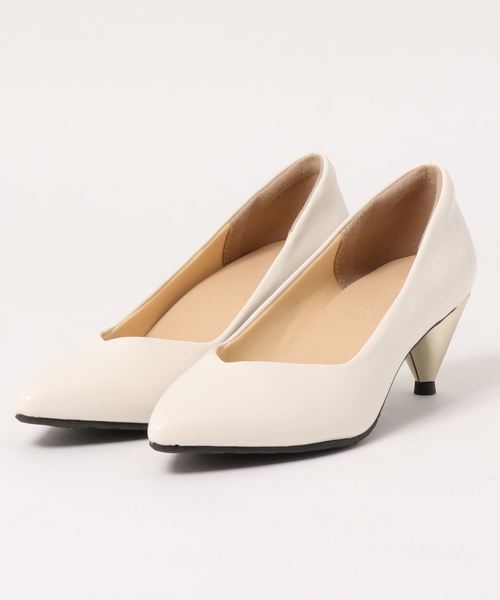 KOBE LETTUCE（コウベレタス）の「トライアングルヒールパンプス（パンプス・レディース・ブラック/イエロー/アイボリー/グレイッシュベージュ・LL/S/M/L）」の10枚目の写真