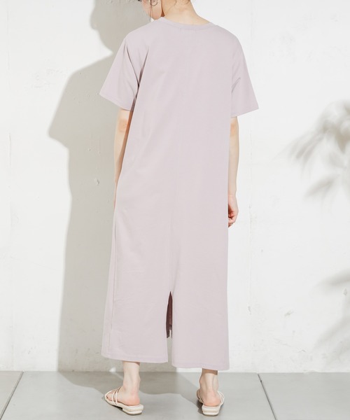 natural couture（ナチュラルクチュール）の「HOMEミニガール刺繍Tワンピ（ワンピース・レディース・オフホワイト/ラベンダー/ナチュラル/スミクロ・FREE）」の8枚目の写真