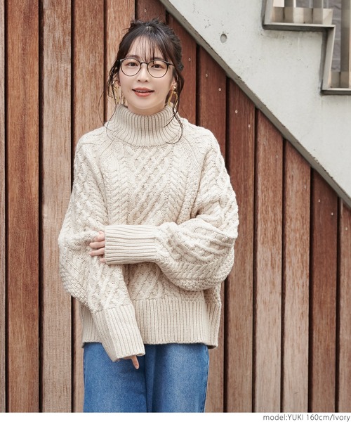 coca（coca）（コカ）の「ドルマンスリーブケーブルニットトップス（ニット/セーター・レディース・アイボリー・ONE SIZE）」の13枚目の写真