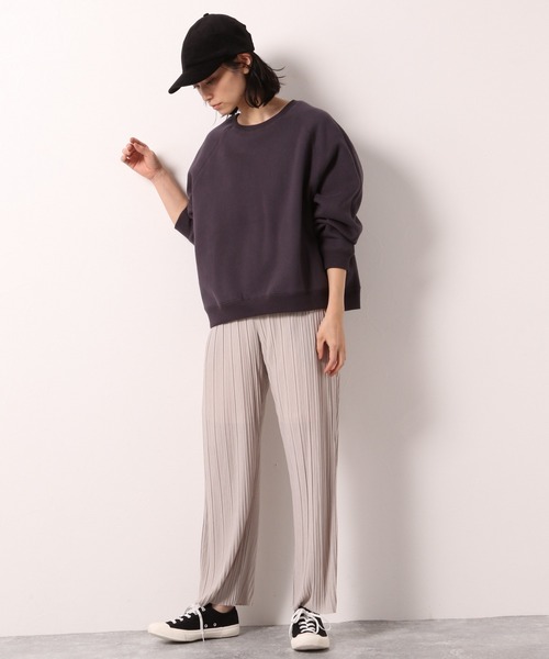 LAKOLE（ラコレ）の「プリーツTRジャージパンツ / LAKOLE（その他パンツ・レディース・カーキ/ライトブルー/サンドグレー・SMALL/MEDIUM）」の4枚目の写真