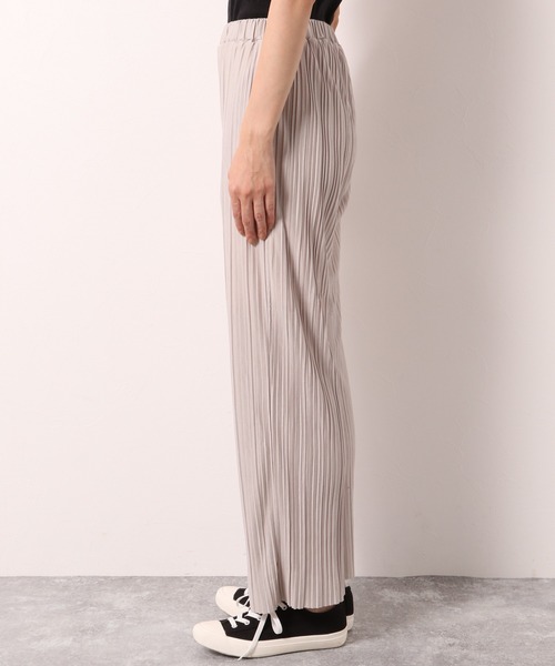 LAKOLE（ラコレ）の「プリーツTRジャージパンツ / LAKOLE（その他パンツ・レディース・カーキ/ライトブルー/サンドグレー・SMALL/MEDIUM）」の11枚目の写真