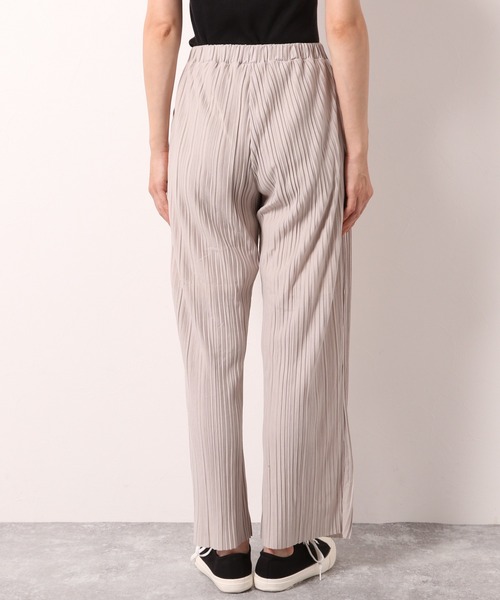 LAKOLE（ラコレ）の「プリーツTRジャージパンツ / LAKOLE（その他パンツ・レディース・カーキ/ライトブルー/サンドグレー・SMALL/MEDIUM）」の12枚目の写真