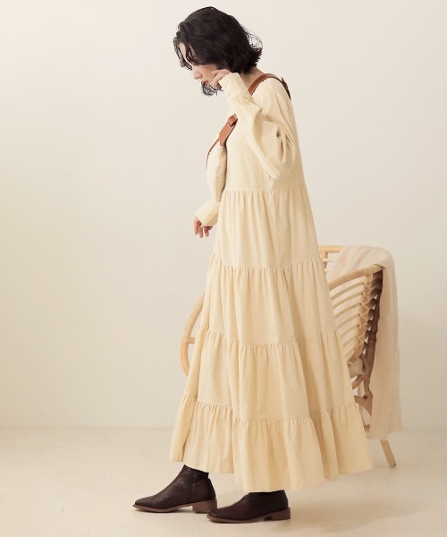 Bab（バブ）の「【WEB限定】前後2WAYコーデュロイティアードロングワンピース（ワンピース・レディース・アイボリー/グレー系その他/キャメル・38）」の7枚目の写真