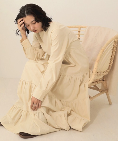 Bab（バブ）の「【WEB限定】前後2WAYコーデュロイティアードロングワンピース（ワンピース・レディース・アイボリー/グレー系その他/キャメル・38）」の10枚目の写真