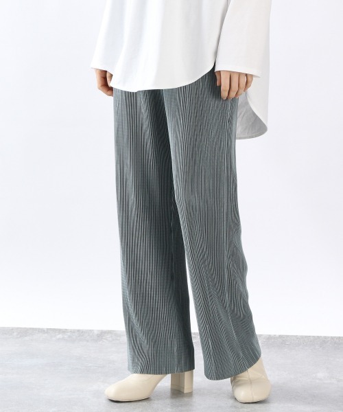 LOWRYS FARM(ローリーズファーム)の「selfcutシャイニープリーツパンツ2 925448(その他パンツ・レディース・チャコールグレー/ブラウン/ブルー/アイボリー・FREE)」の4枚目の写真