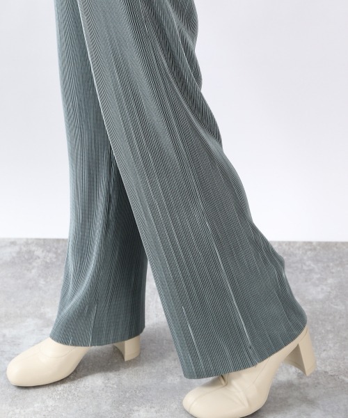 LOWRYS FARM(ローリーズファーム)の「selfcutシャイニープリーツパンツ2 925448(その他パンツ・レディース・チャコールグレー/ブラウン/ブルー/アイボリー・FREE)」の12枚目の写真