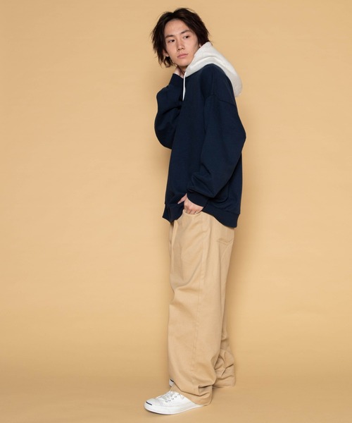 WEGO（ウィゴー）の「WEGO/ヘビーウエイト 刺繍ロゴビッグシルエットスウェットパーカー（パーカー・メンズ・ダークグリーン/ネイビー/オフホワイト・MEDIUM/LARGE）」の12枚目の写真