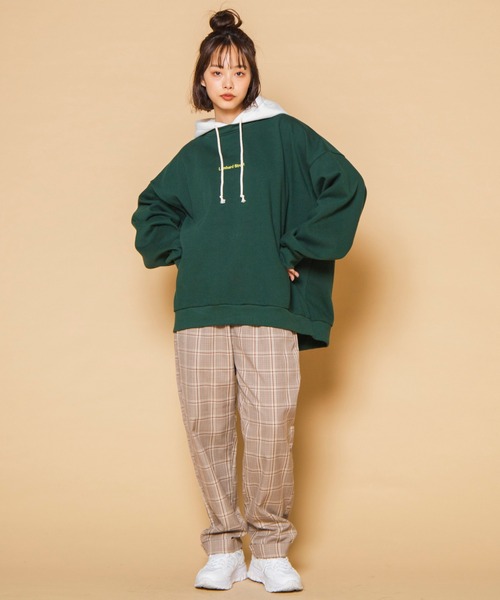 WEGO（ウィゴー）の「WEGO/ヘビーウエイト 刺繍ロゴビッグシルエットスウェットパーカー（パーカー・メンズ・ダークグリーン/ネイビー/オフホワイト・MEDIUM/LARGE）」の20枚目の写真