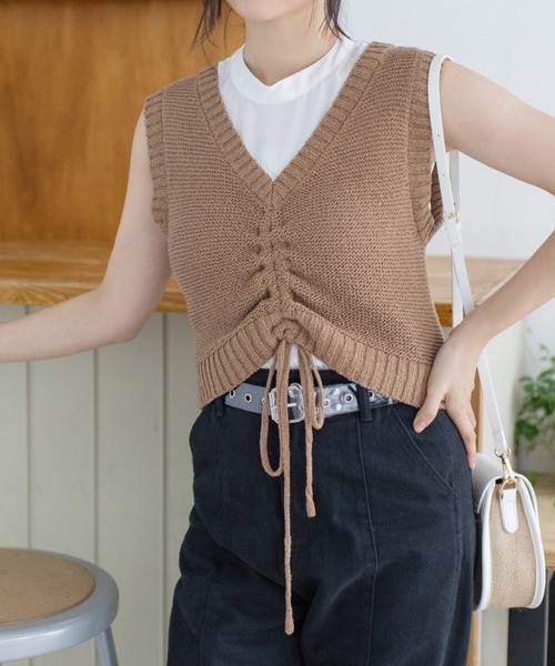 Mysa&Liina(ミーサリーナ)の「2WAYニットビスチェ(ニット/セーター・レディース・ブラック/ベージュ/ブラウン・M)」の1枚目の写真