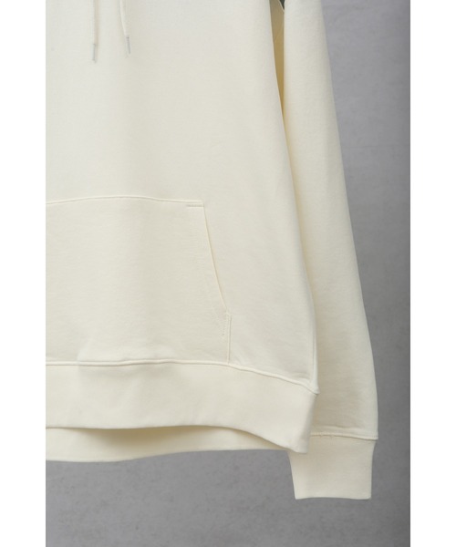 CREARE -LINO-(クレアーレリノ)の「【2021春夏】ポンチスウェード切替 スウェットパーカー (ユニセックス)(パーカー・メンズ・ライトグレー/ミント/グレイッシュベージュ・M/L)」の7枚目の写真