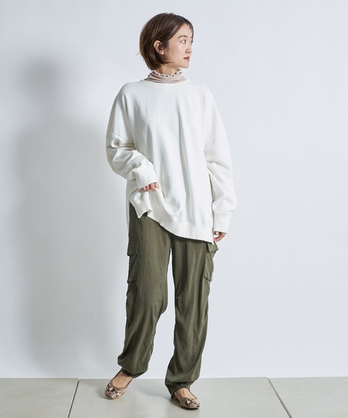 DouDou(ドゥドゥ)の「オゾン加工ダメージスウェット(スウェット・レディース・オフホワイト/チャコールグレー/ライトグレー・FREE)」の10枚目の写真