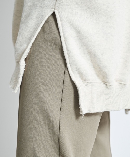 DouDou(ドゥドゥ)の「オゾン加工ダメージスウェット(スウェット・レディース・オフホワイト/チャコールグレー/ライトグレー・FREE)」の22枚目の写真