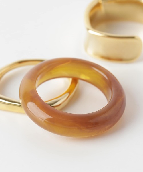 SMELLY(スメリー)の「3セットリング(リング・レディース・ゴールド系その他・-)」の5枚目の写真
