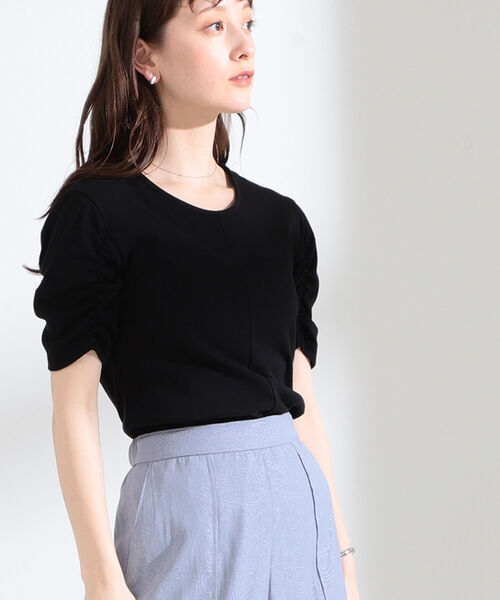 Ray BEAMS（レイビームス）の「Ray BEAMS / バックツイスト ハーフスリーブ Tシャツ（Tシャツ/カットソー・レディース・ブラック/ワイン・ONE SIZE）」の3枚目の写真