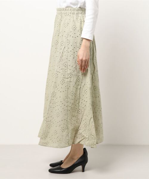 Lugnoncure（ルノンキュール）の「カットワークレースギャザースカート（スカート・レディース・グリーン/ブラック/オフホワイト・ﾌﾘ-）」の4枚目の写真