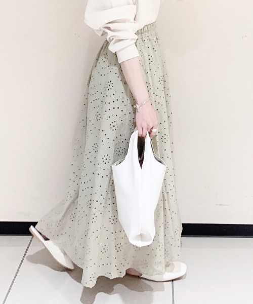 Lugnoncure（ルノンキュール）の「カットワークレースギャザースカート（スカート・レディース・グリーン/ブラック/オフホワイト・ﾌﾘ-）」の3枚目の写真