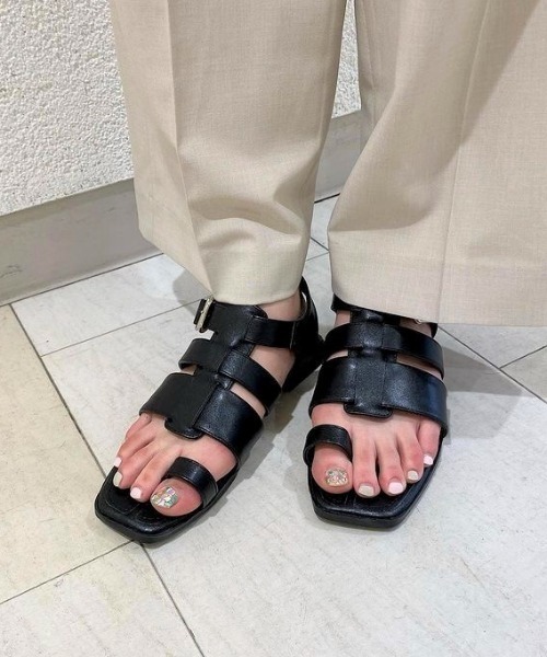 JELLY BEANS（ジェリービーンズ）の「グルカトングサンダル(210-30300)JELLY BEANS(ジェリービーンズ)（サンダル・レディース・ホワイト/ブラック/ベージュ・S/M/L）」の5枚目の写真