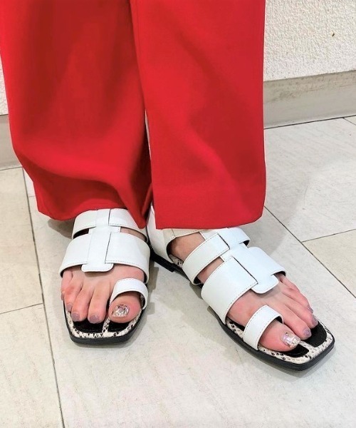 JELLY BEANS（ジェリービーンズ）の「グルカトングサンダル(210-30300)JELLY BEANS(ジェリービーンズ)（サンダル・レディース・ホワイト/ブラック/ベージュ・S/M/L）」の7枚目の写真