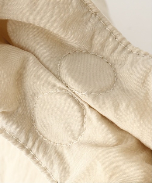 FRAMeWORK(フレームワーク)の「【AMOMENTO】SMALL PADDED BAG◆(ハンドバッグ・レディース・ベージュ・FREE)」の10枚目の写真