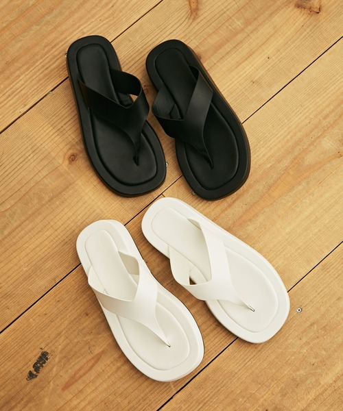 Auntie Rosa Holiday（アンティローザホリデー）の「厚底トングサンダル（サンダル・レディース・ブラック/ホワイト・LARGE/SMALL/MEDIUM）」の9枚目の写真