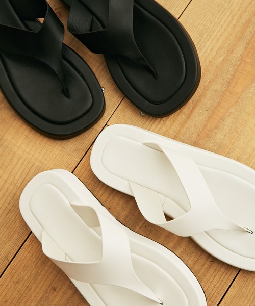 Auntie Rosa Holiday（アンティローザホリデー）の「厚底トングサンダル（サンダル・レディース・ブラック/ホワイト・LARGE/SMALL/MEDIUM）」の10枚目の写真