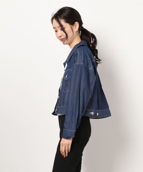 dazzlin（ダズリン）の「ライトショートシャツジャケット（シャツ/ブラウス・レディース・オフホワイト/インディゴブルー・FREE）」の5枚目の写真