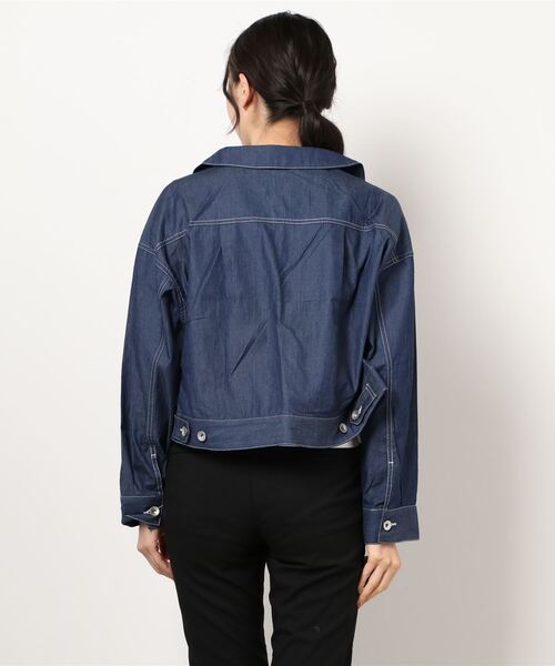 dazzlin（ダズリン）の「ライトショートシャツジャケット（シャツ/ブラウス・レディース・オフホワイト/インディゴブルー・FREE）」の4枚目の写真