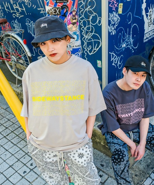 SIDEWAY STANCE(サイドウェイスタンス)の「【SIDEWAY STANCE】ブランドロゴ プリント ピスネーム 半袖Tシャツ(Tシャツ/カットソー・メンズ・ブラック/グレイッシュベージュ/パープル/ホワイト/チャコール・MEDIUM/X-LARGE/LARGE)」の13枚目の写真