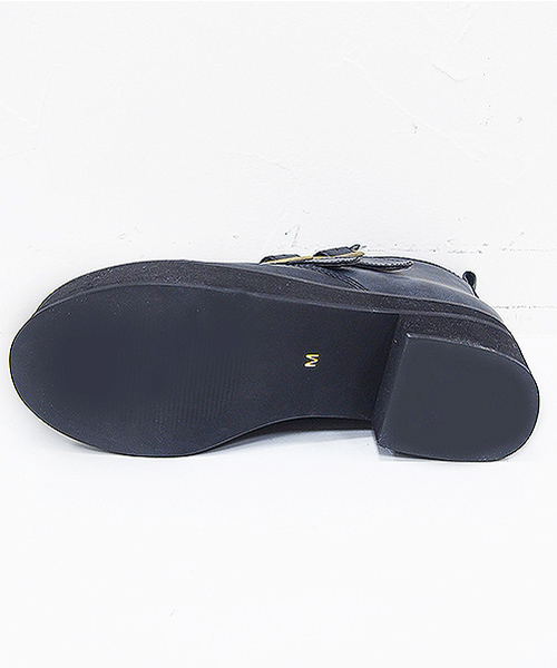 one after another NICE CLAUP(ワンアフターアナザーナイスクラップ)の「【ViVi12月号掲載商品 ナイスクラップ】厚底ベルトブーツ(ブーツ・レディース・ブラック/ブラウン・LARGE/SMALL/MEDIUM)」の3枚目の写真