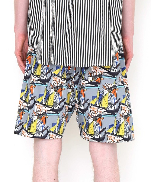 Design Tshirts Store graniph(デザイン ティーシャツ ストア グラニフ)の「スカーフウェイブス|ショートパンツ(その他パンツ・メンズ・マルチ・SMALL/LARGE/MEDIUM)」の5枚目の写真