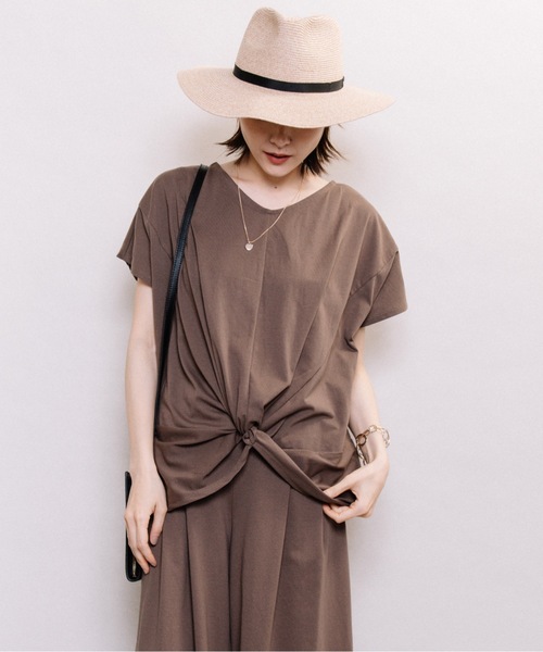 ELVENCE DEUX(エルベンスドゥ)の「キレイメ2WAYPO【SETUP可】(Tシャツ/カットソー・レディース・ブラック/ベージュ/ピンク/グリーン/モカ・MEDIUM/LARGE)」の15枚目の写真