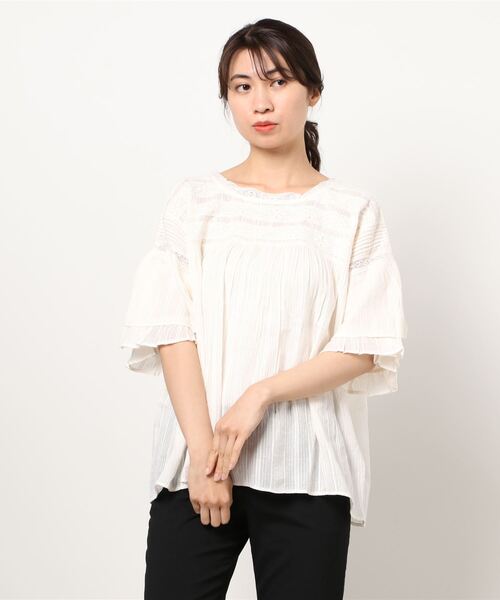 Samansa Mos2（サマンサ モスモス）の「ドビーレースフレアスリーブブラウス（シャツ/ブラウス・レディース・ブラック/オフホワイト/キナリ・ﾌﾘ-）」の6枚目の写真