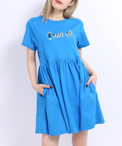 PUNYUS(プニュズ)の「Cattle Tワンピース(ワンピース・レディース・ホワイト/ブルー/グリーン・1/3/2/4)」の6枚目の写真