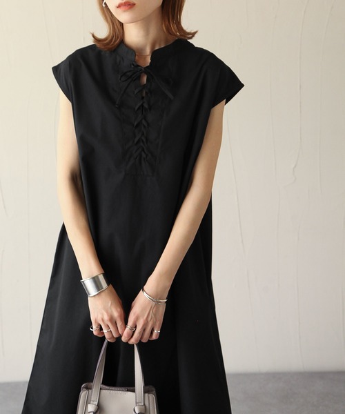 Chillfar(チルファー)の「2wayレースアップフレンチスリーブシャツワンピース(ワンピース・レディース・ホワイト/ブラック・FREE)」の13枚目の写真