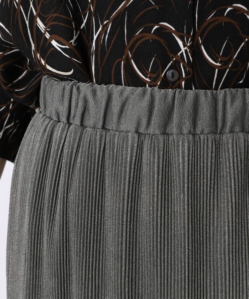 JEANASIS（ジーナシス）の「プリーツシャイニーティアードスカート/956022（スカート・レディース・ブラック/グレー/イエロー/ホワイト系その他・FREE）」の13枚目の写真